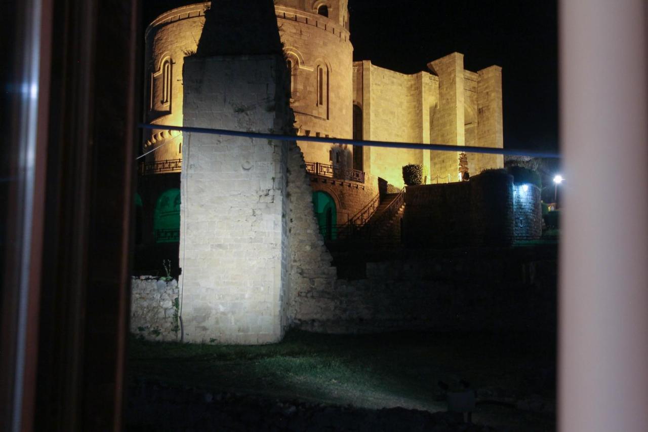 Kruja Albergo Diffuso , Inside Kruja Castle Buitenkant foto