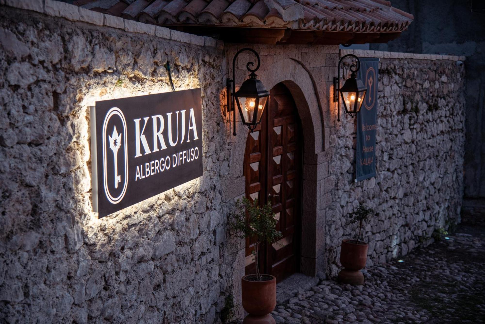 Kruja Albergo Diffuso , Inside Kruja Castle Buitenkant foto