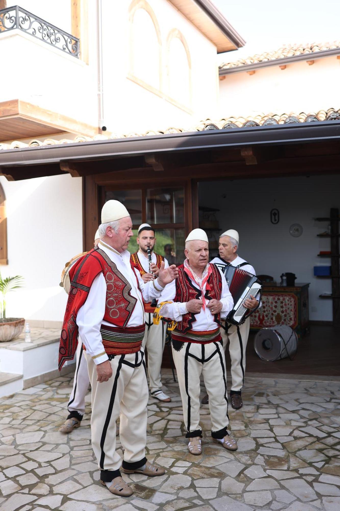 Kruja Albergo Diffuso , Inside Kruja Castle Buitenkant foto